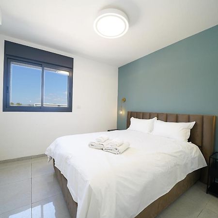 Maorissimo Tower Apartment อักโก ภายนอก รูปภาพ