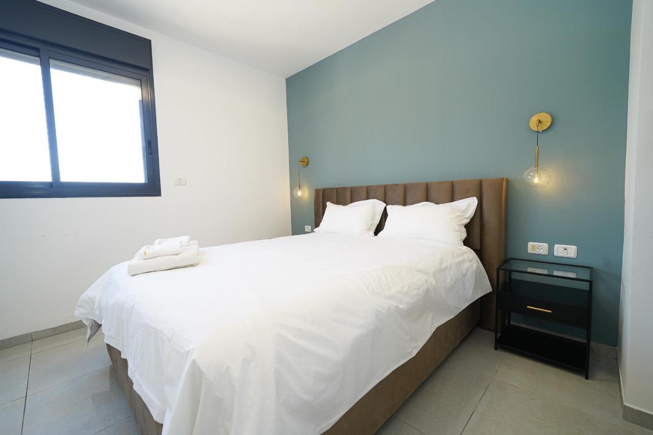 Maorissimo Tower Apartment อักโก ภายนอก รูปภาพ