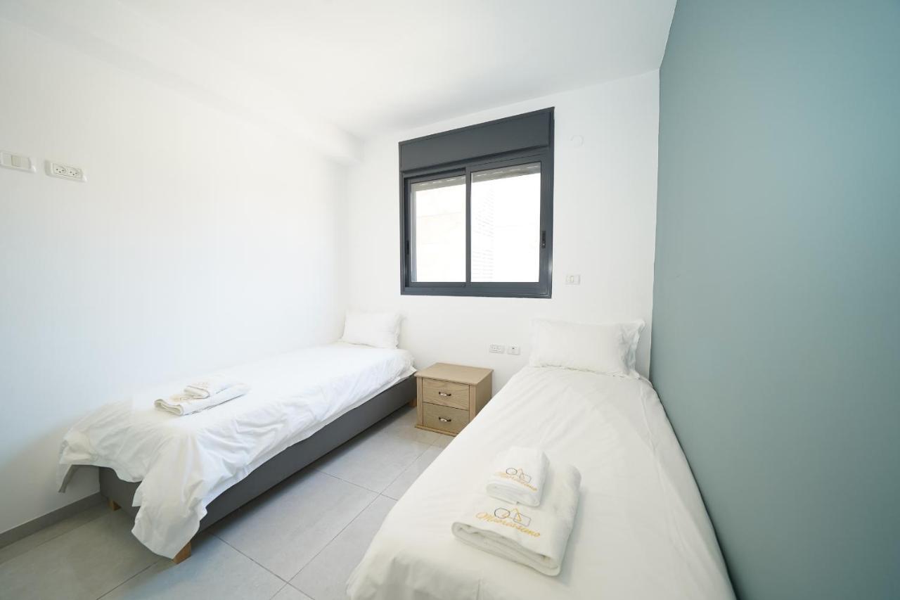 Maorissimo Tower Apartment อักโก ภายนอก รูปภาพ